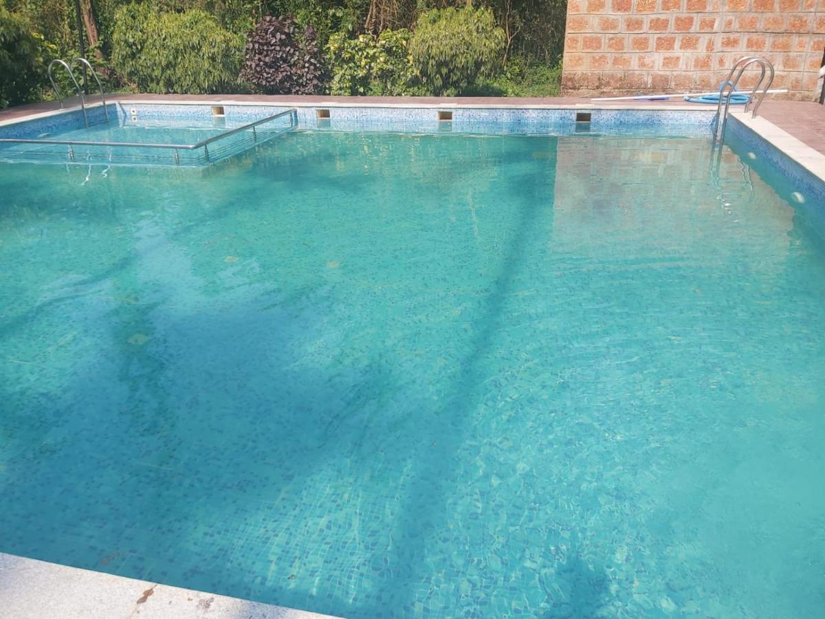 Ezzenza Areca Resort Madikeri Kültér fotó