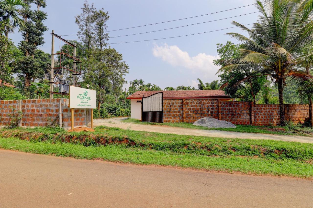 Ezzenza Areca Resort Madikeri Kültér fotó