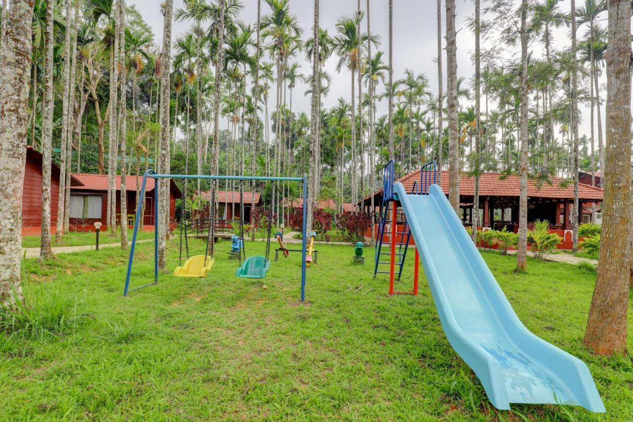 Ezzenza Areca Resort Madikeri Kültér fotó