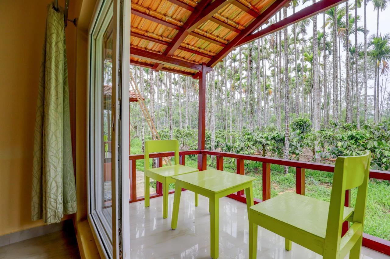 Ezzenza Areca Resort Madikeri Kültér fotó