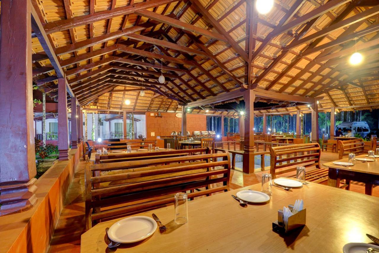 Ezzenza Areca Resort Madikeri Kültér fotó