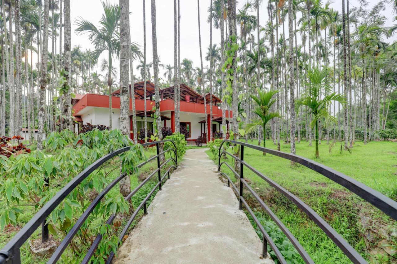 Ezzenza Areca Resort Madikeri Kültér fotó